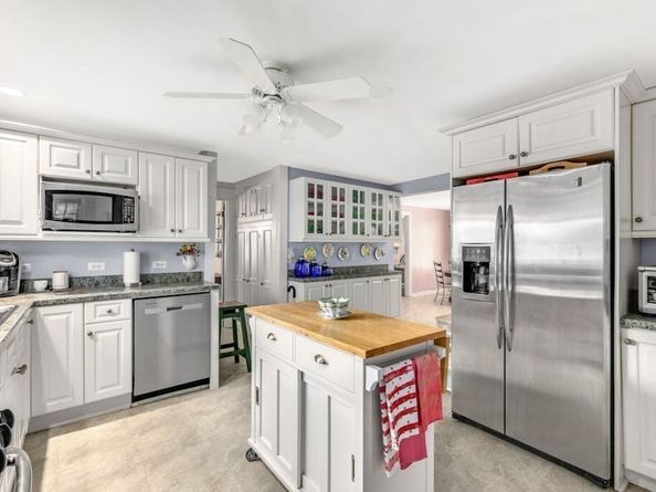 647 Main Street, Shrewsbury MA 01545