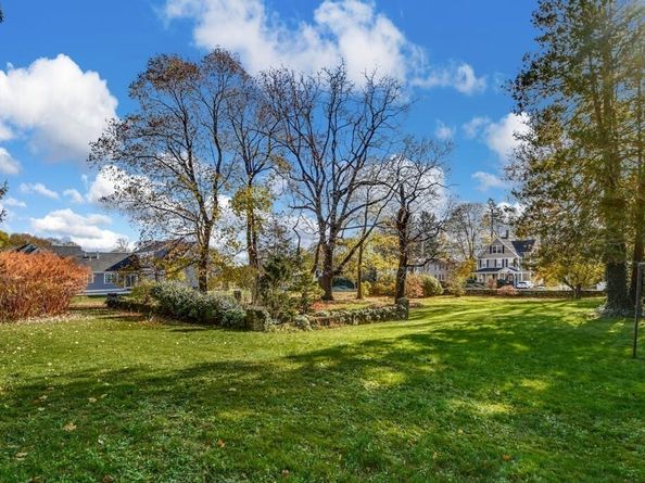 647 Main Street, Shrewsbury MA 01545