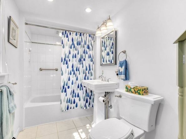 647 Main Street, Shrewsbury MA 01545