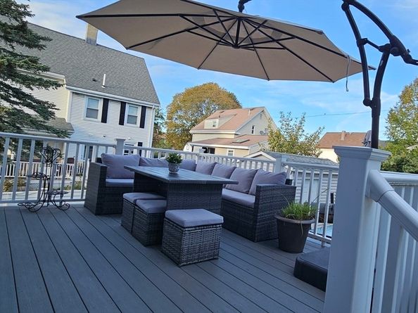 12 Sutton St, Peabody MA 01960