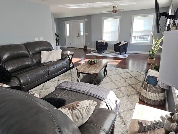 12 Sutton St, Peabody MA 01960