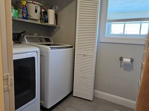 12 Sutton St, Peabody MA 01960