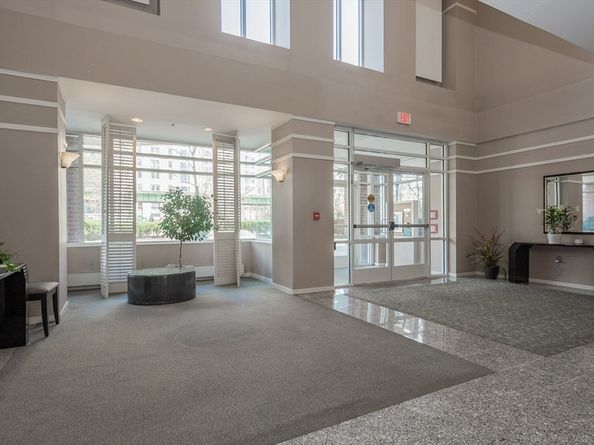 6 Canal Park 105, Cambridge MA 02141