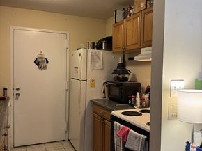 57 Village Brook Lane 5, Natick MA 01760