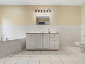 216 Rangeway 192, Billerica MA 01862