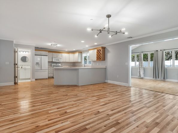 216 Rangeway 192, Billerica MA 01862