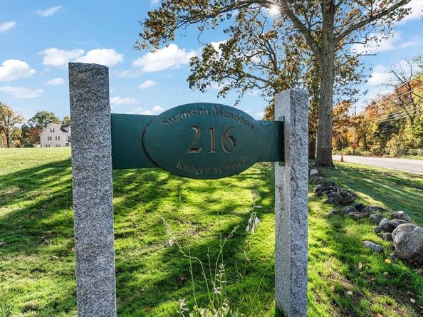216 Rangeway 192, Billerica MA 01862