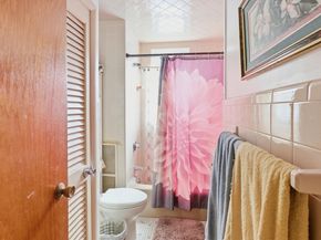656-658 Metropolitan Ave, Boston MA 02136
