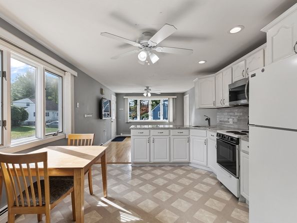 1 Violet Rd, Burlington MA 01803