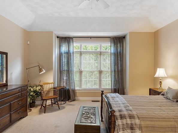 121 Cortland Drive 121, North Andover MA 01845