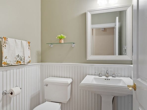 121 Cortland Drive 121, North Andover MA 01845