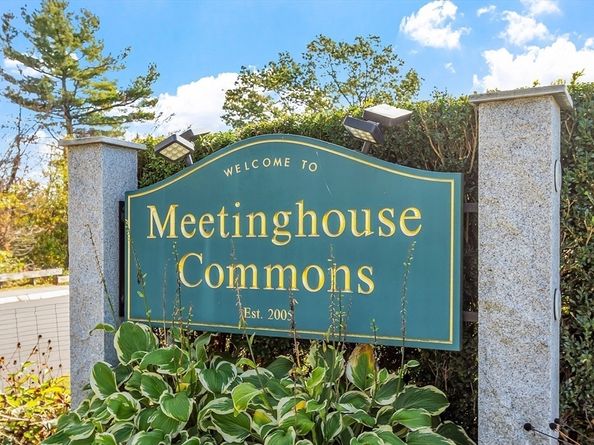 121 Cortland Drive 121, North Andover MA 01845
