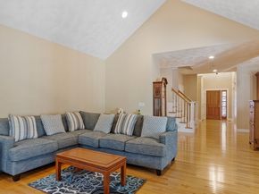 121 Cortland Drive 121, North Andover MA 01845