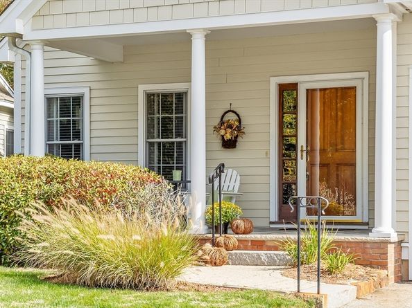 121 Cortland Drive 121, North Andover MA 01845