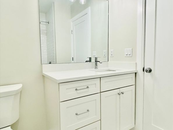 15 Yuill Circle 1, Boston MA 02136