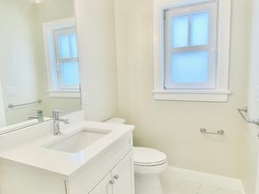 15 Yuill Circle 1, Boston MA 02136