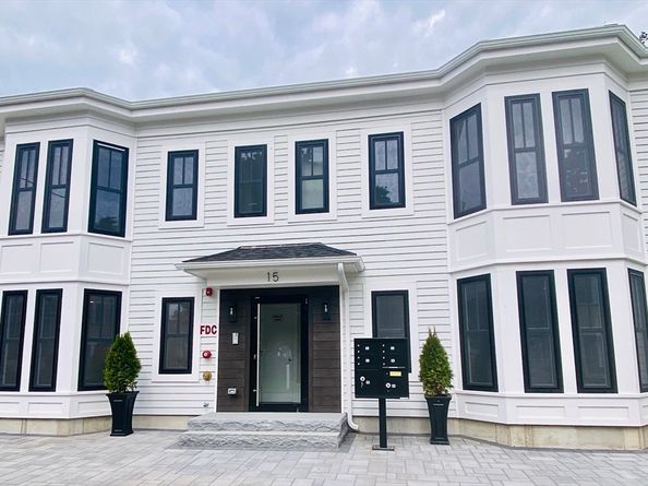 15 Yuill Circle 1, Boston MA 02136