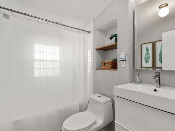 121 Hillside Ave, Quincy MA 02170