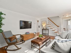 121 Hillside Ave, Quincy MA 02170