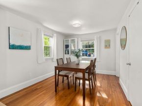 121 Hillside Ave, Quincy MA 02170
