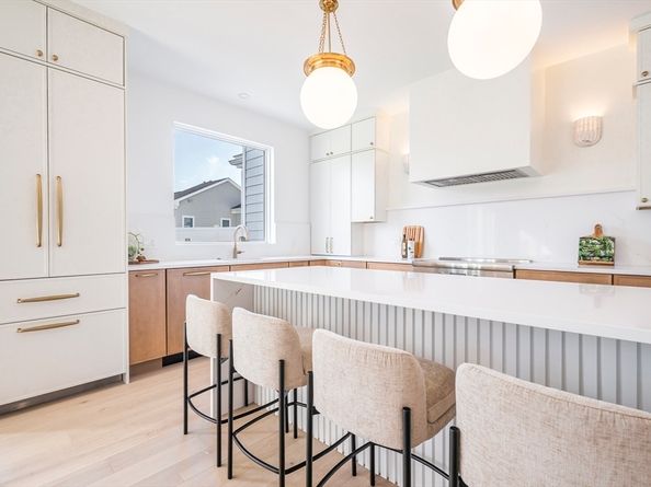15-17 Jewett Pl 2, Newton MA 02458