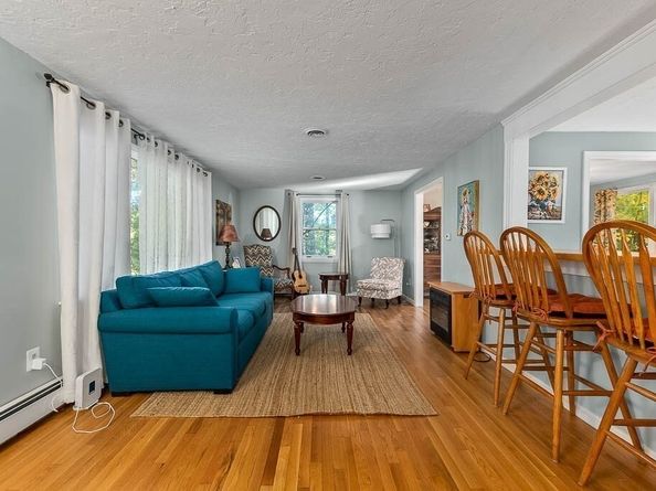 10 Trayer Road, Canton MA 02021