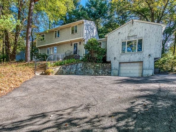 10 Trayer Road, Canton MA 02021