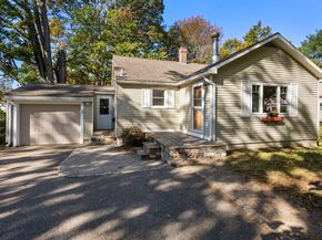 1018 Main St, Leominster MA 01453
