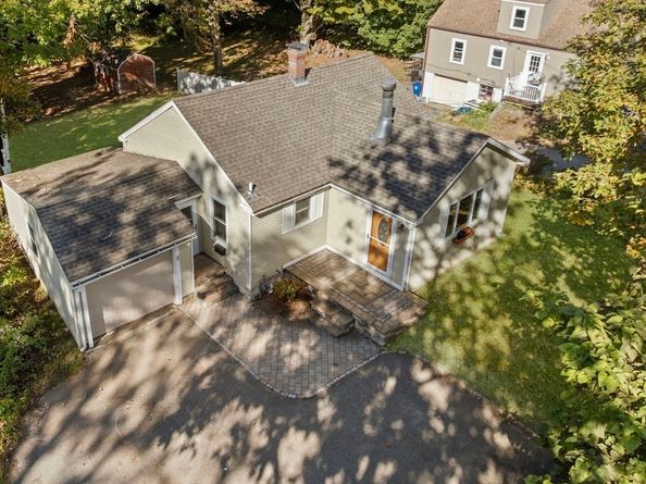 1018 Main St, Leominster MA 01453