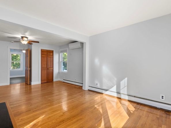 1018 Main St, Leominster MA 01453