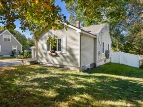 1018 Main St, Leominster MA 01453