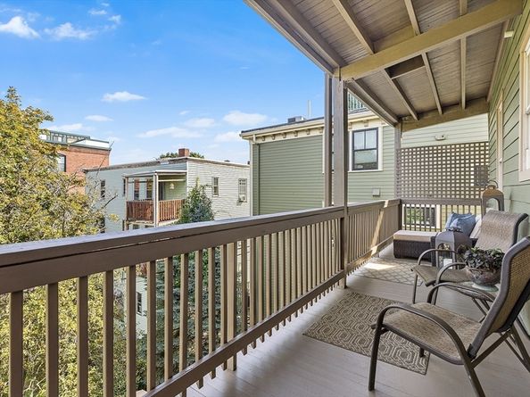 8 Spring Garden St 3, Boston MA 02125