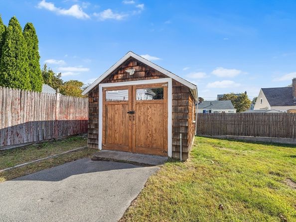 16 Newton Ave, Lynn MA 01905