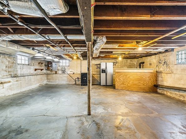 16 Newton Ave, Lynn MA 01905