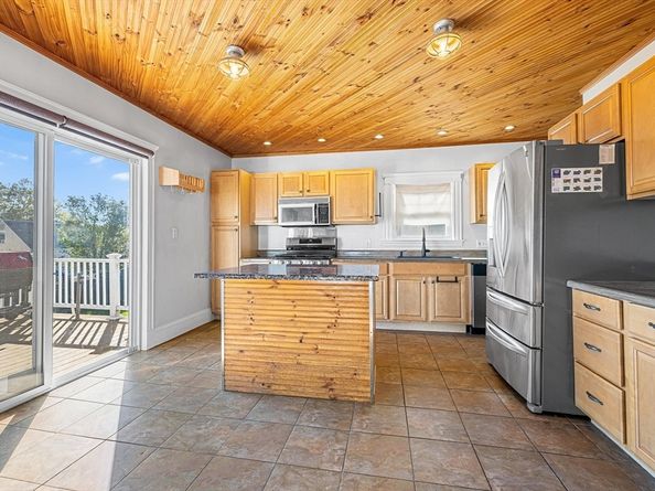 16 Newton Ave, Lynn MA 01905