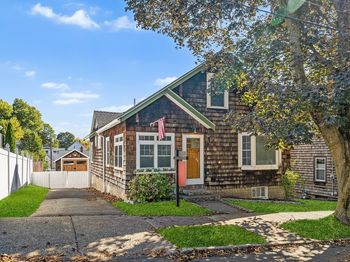 16 Newton Ave