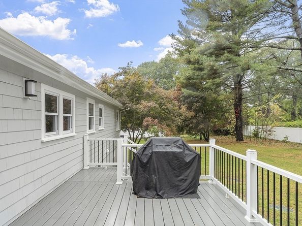 64 Ames Rd, Sudbury MA 01776