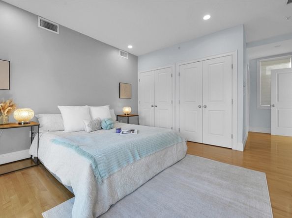 38 Brookford St 2, Cambridge MA 02140