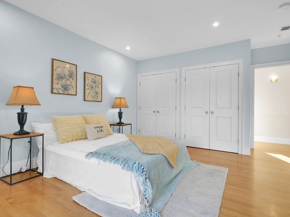 38 Brookford St 2, Cambridge MA 02140
