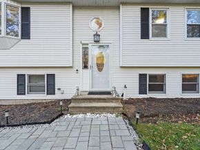 53 Bigelow Rd, Webster MA 01570