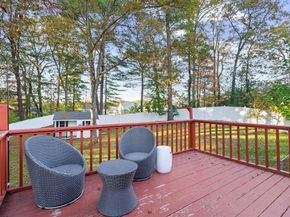 53 Bigelow Rd, Webster MA 01570