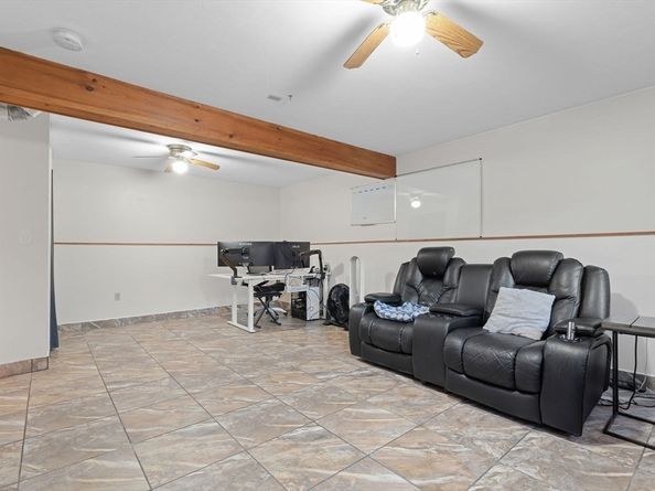 53 Bigelow Rd, Webster MA 01570
