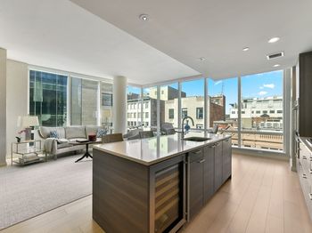 1 Franklin Street