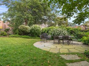 17 James St 1, Brookline MA 02446