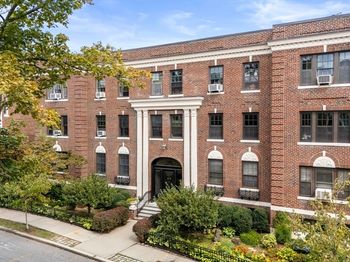 17 James St