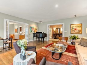 17 James St 1, Brookline MA 02446