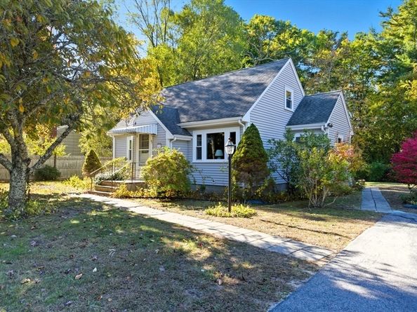 67 Swifts Beach Road, Wareham MA 02571