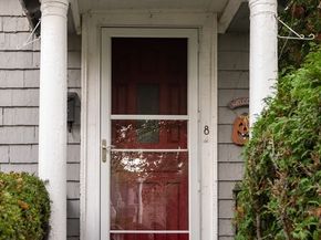 8 Newcomb Avenue, Saugus MA 01906