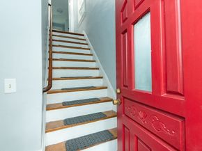 8 Newcomb Avenue, Saugus MA 01906