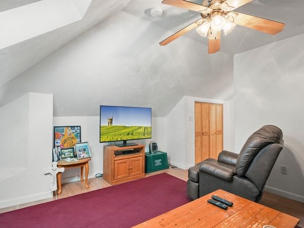 12-14 Copperfield Road, Worcester MA 01602